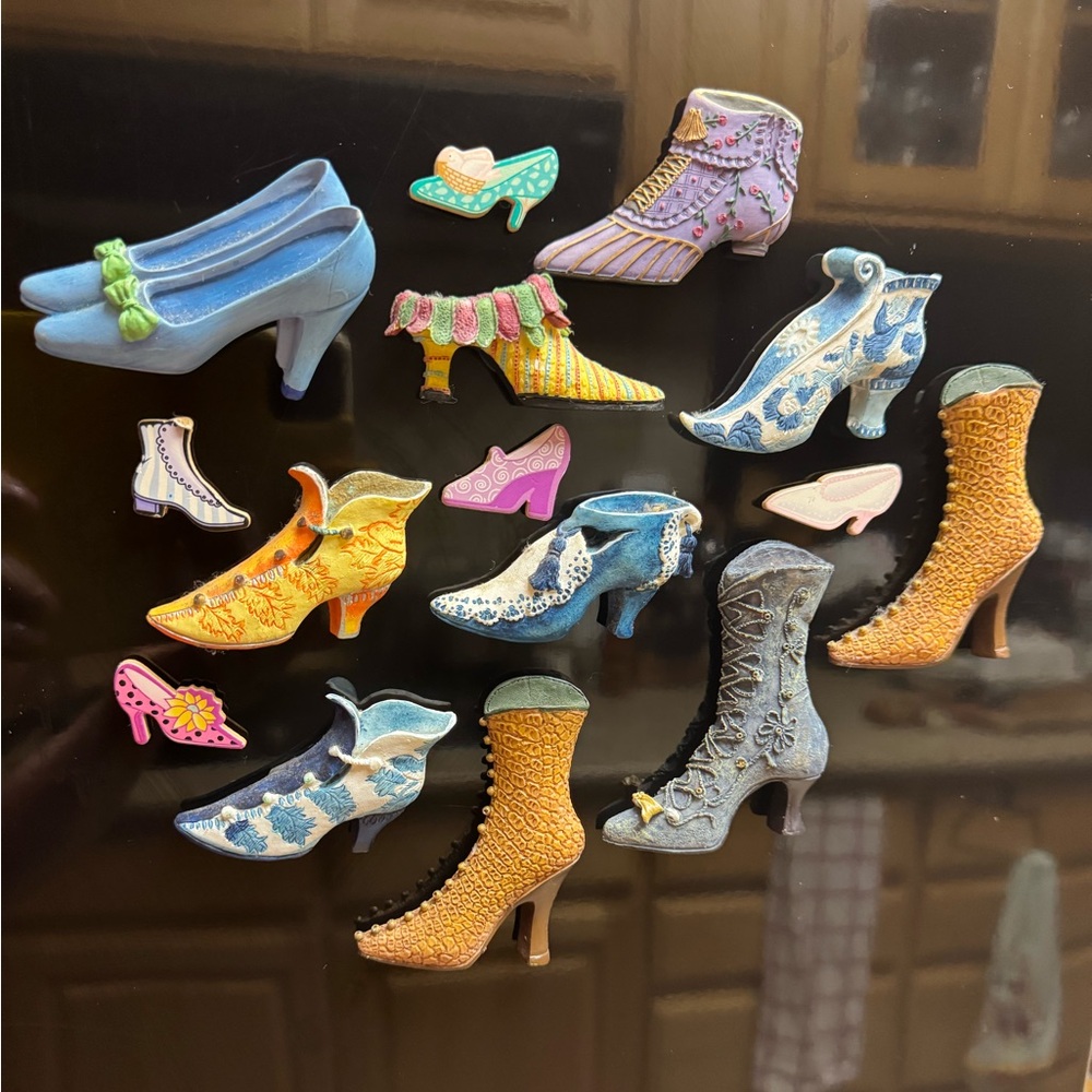 Fridge Magnets Victorian Shoes Women's Heels (lot of 15) Vintage